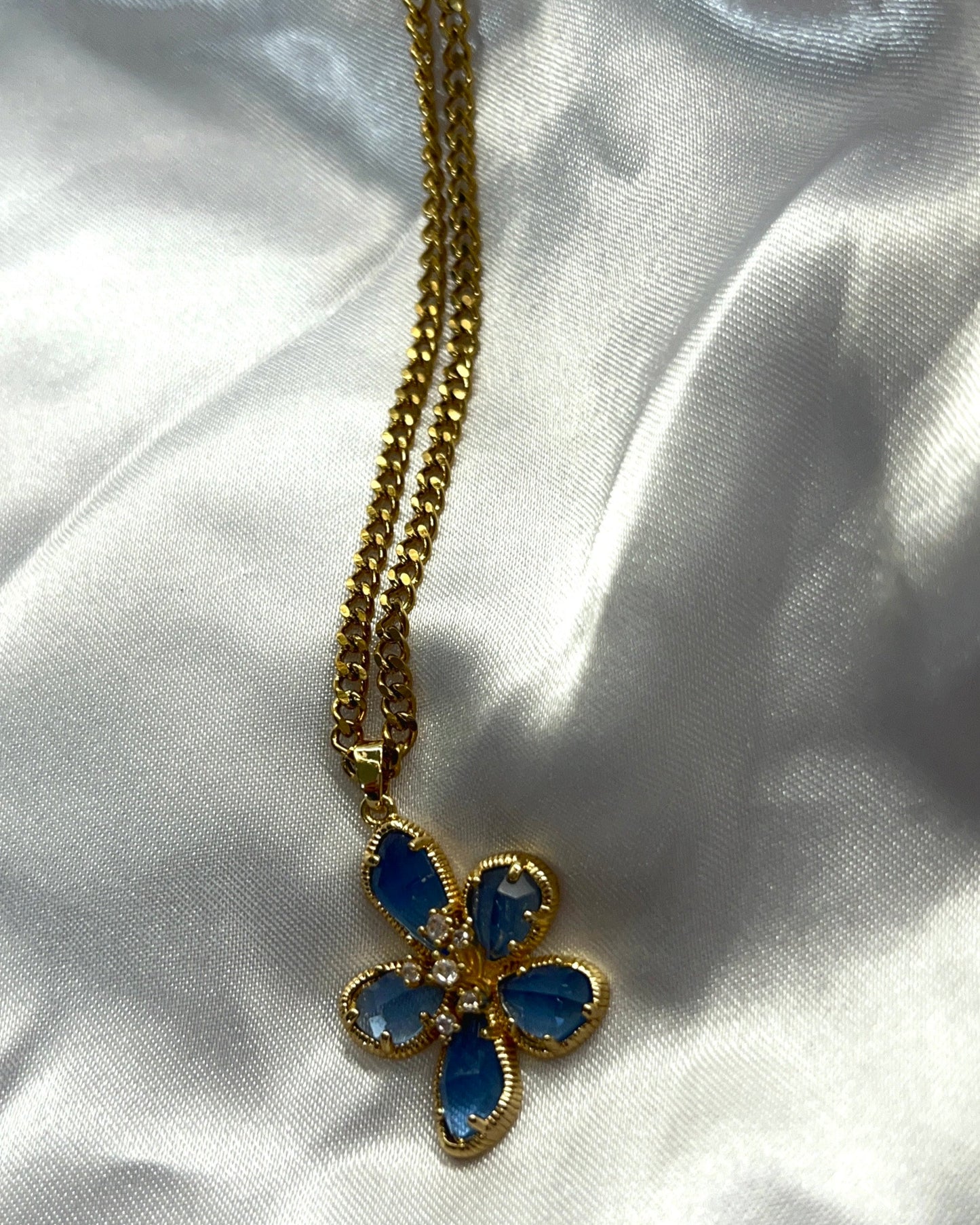 Muscaris Flower Necklace