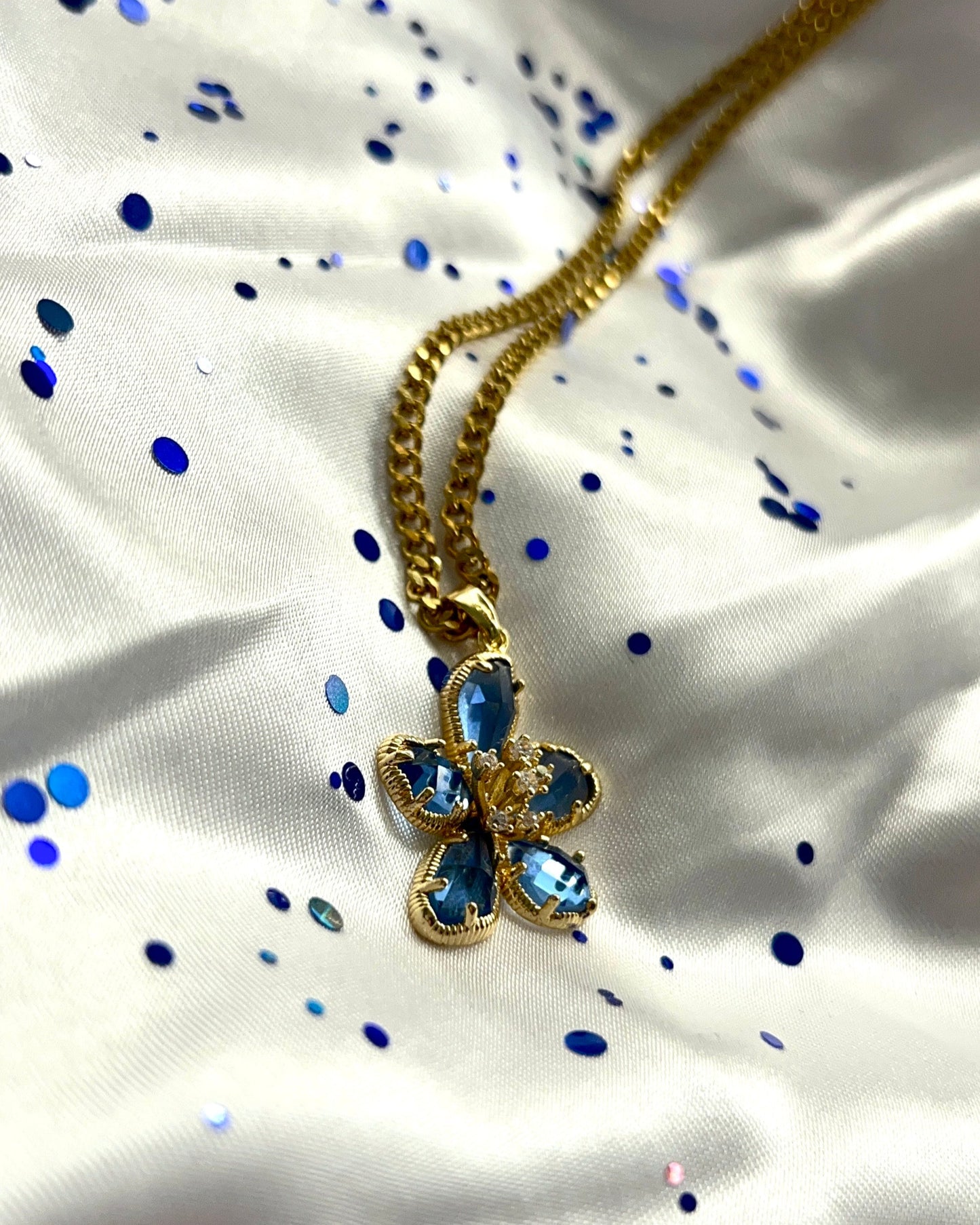 Muscaris Flower Necklace